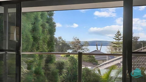 Macquarie Paradise - Family Entertainer - Redcliffe Tourism 1