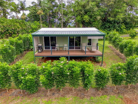 Mena Creek Flower House - Redcliffe Tourism 2