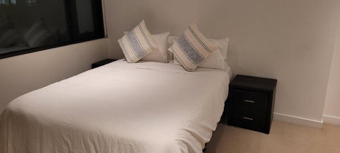 MB 3006 SkyLab Apartment Hotel - Redcliffe Tourism 2