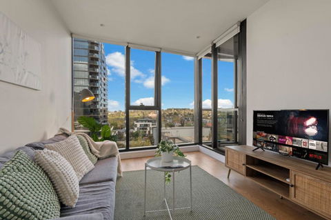 Metropolitan Oasis - Redcliffe Tourism 3