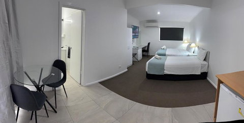 Mia Motel - Redcliffe Tourism 3