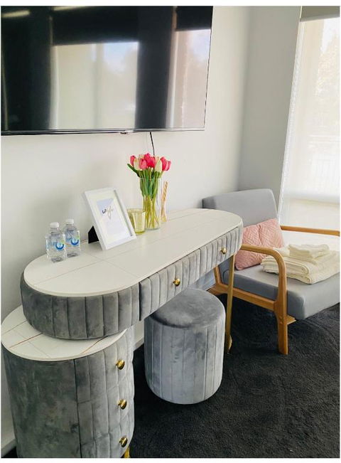 Modern Private Room With Ensuite - Redcliffe Tourism 2