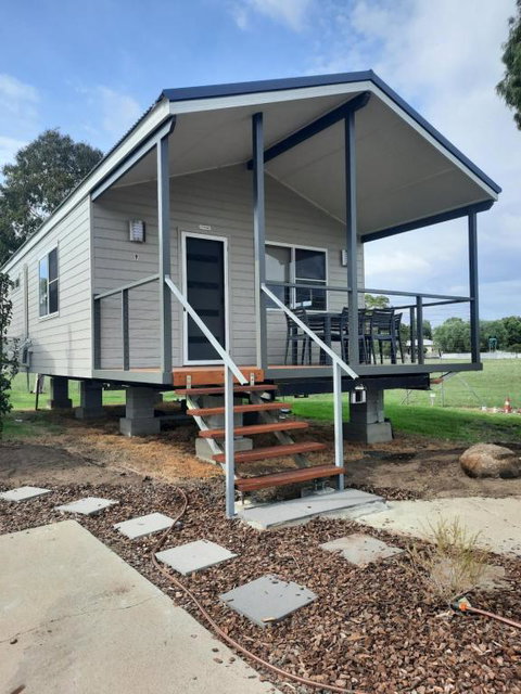 Moree Tourist Park - Redcliffe Tourism 3