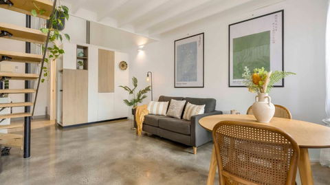 Mullum Haven 3 - Central & Stylish Townhouse - Redcliffe Tourism 0