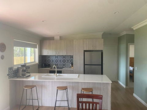 Murdunna By The Bay - Redcliffe Tourism 2