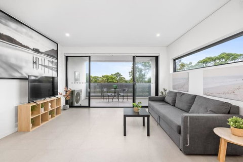 New Modern 2BR 2baths Apt In Homebush Sleeps 6 - Redcliffe Tourism 1
