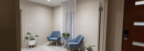 Newly Built Cozy Double Storey 3 Bed Room House At Prospect. - Redcliffe Tourism 0