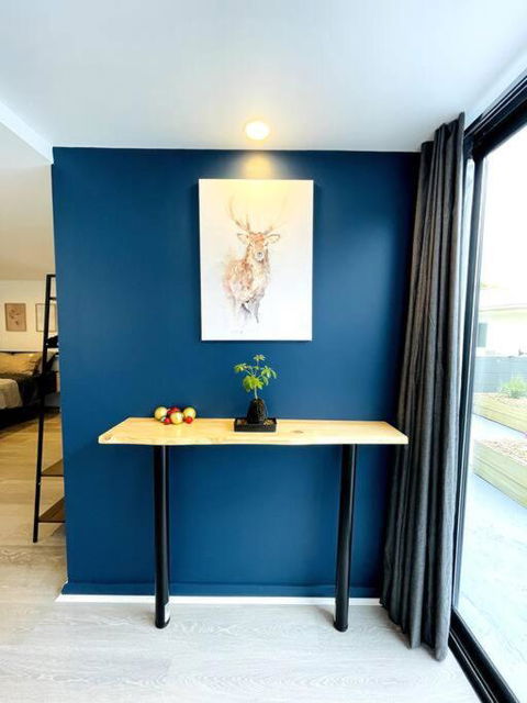 Newly Renovated Contemporary Private Studio Near Hobart CBD And Airport - Redcliffe Tourism 1