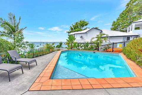 New Property Shimmer Shores Absolute Waterfront Retreat At Fishing Point, Lake Macquarie - Redcliffe Tourism 0