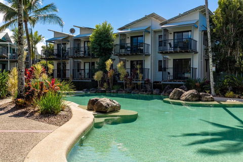 Noosa Lakes Resort - Redcliffe Tourism 0