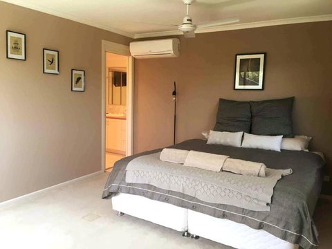 Noosa Hinterland Acreage Close To The Beach - Redcliffe Tourism 1