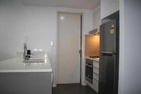 North Sydney Wyndel Apartments-MIL1005 - Redcliffe Tourism 3