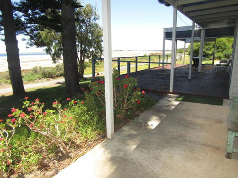 Ocean Devotion - Point Turton - Redcliffe Tourism 1