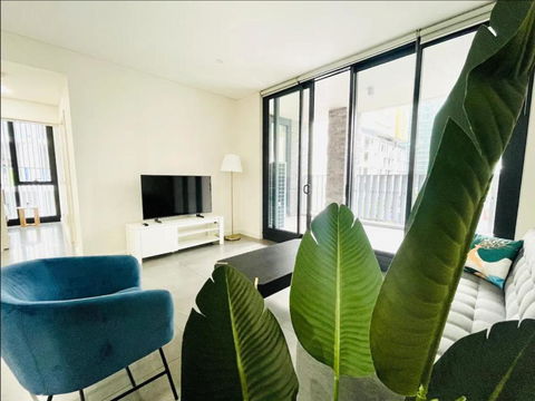 Olympic Park Oasis - New 3b2b Condo - Pool, Parking - Redcliffe Tourism 0