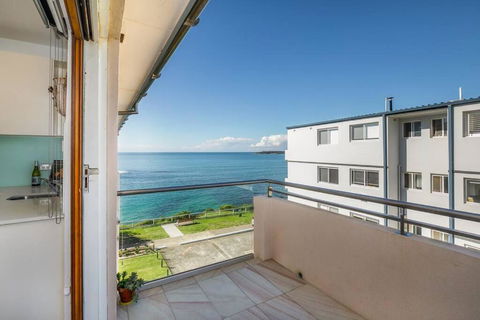 On The Esplanade - Close To Beach & Cronulla Mall With Aircon - Redcliffe Tourism 0