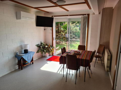 Orchard 2 Bedroom Apartment In Devonport - Redcliffe Tourism 1