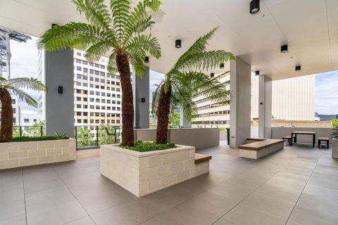 Park Avenue Apt In The Heart Of The City - Redcliffe Tourism 2