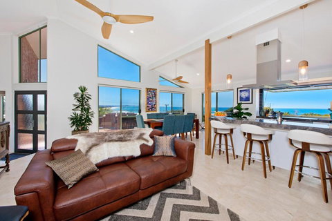 Panorama Beach House - Redcliffe Tourism 2
