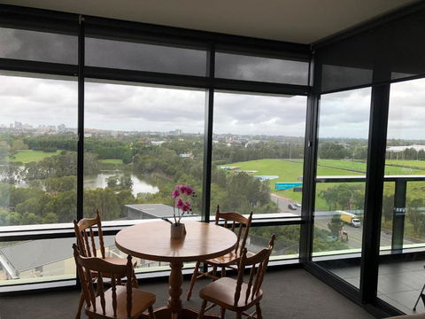 Parkview Modern Apartment W Parking @ Olympic Park - Redcliffe Tourism 0