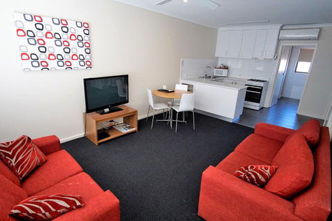 Parkview Motor Inn And Apartments - Redcliffe Tourism 3