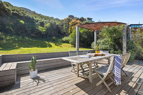 Pelican Views - Fairhaven - Redcliffe Tourism 1