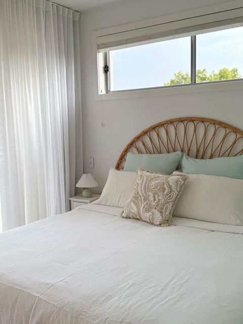 Perfect Summer Lake House - Redcliffe Tourism 2