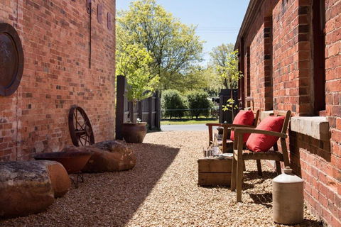 Persimmon - Redcliffe Tourism 3