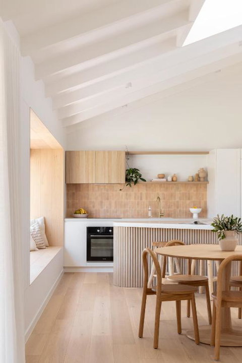 Pipis - Redcliffe Tourism 0