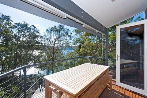 Pittwater Vistas - 5 Minutes To Palm Beach - Redcliffe Tourism 1