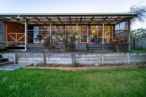 Platypus Waters B&B - Redcliffe Tourism 2