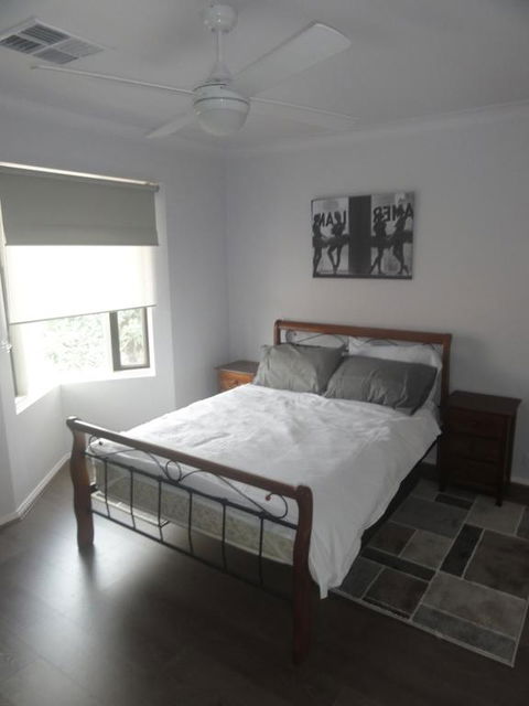 Prime Location & Spacious - Redcliffe Tourism 0