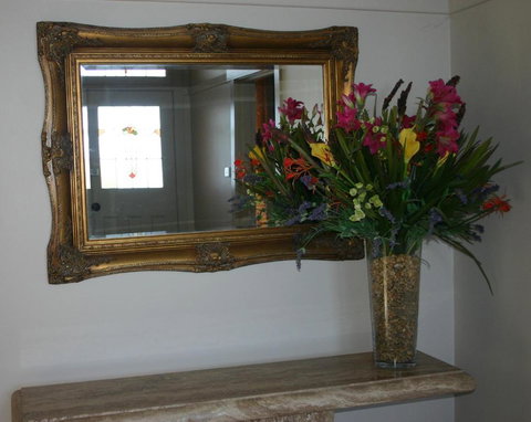 Primrose Cottage - Redcliffe Tourism 2