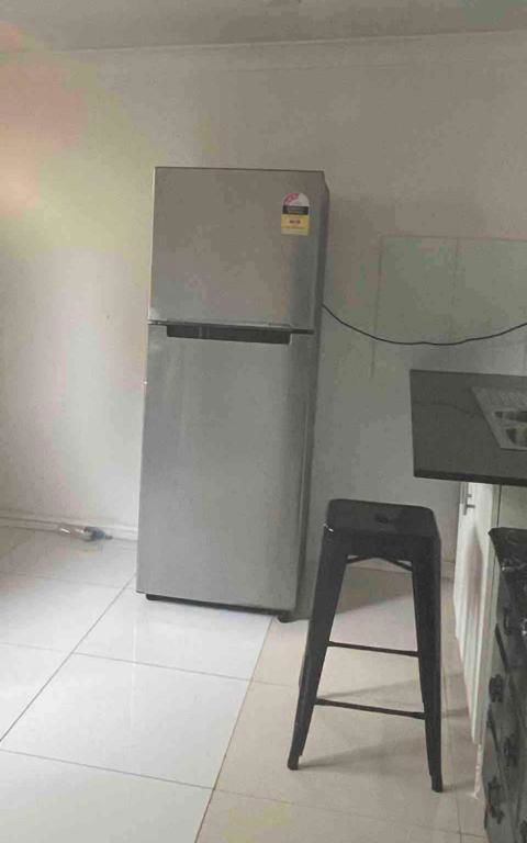 Private Entry Studio Room With Bathroom And Kitchen - Redcliffe Tourism 2