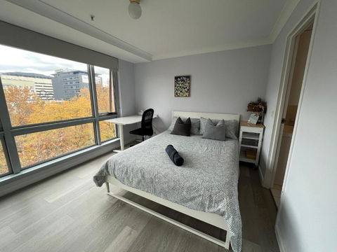 Private Room With Ensuite In The CBD - Redcliffe Tourism 1