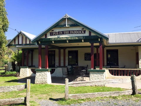 Pub In The Paddock - Redcliffe Tourism 0
