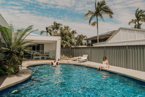 Quail Cove - Redcliffe Tourism 1