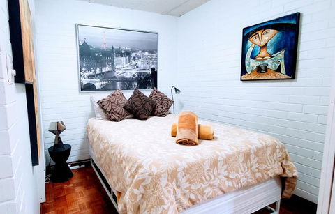 Quaint & Tranquil Subiaco 1 Bedroom Apartment - Redcliffe Tourism 0