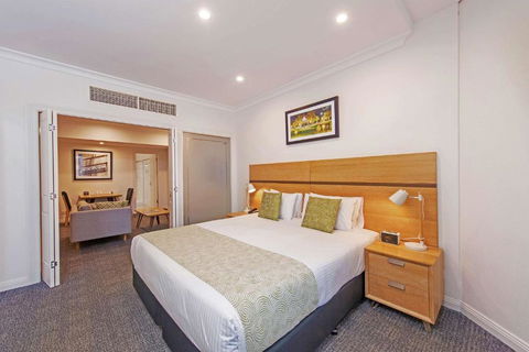 Quality Apartments Adelaide Central - Redcliffe Tourism 1