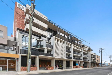 Rambla At Solarino House - Redcliffe Tourism 2