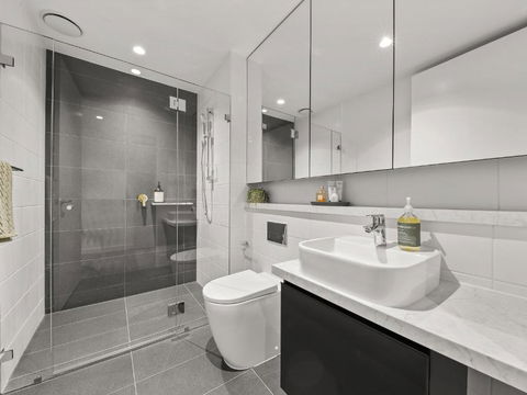 Rambla At Solarino House - Redcliffe Tourism 1