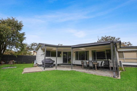 Raymond Island Retreat - Redcliffe Tourism 3