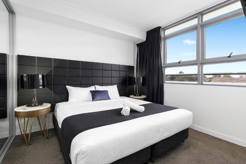 Premium Apartments Chatswood - Redcliffe Tourism 2