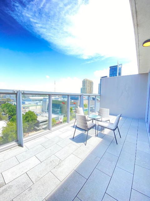 Premium Apartments Chatswood - Redcliffe Tourism 3