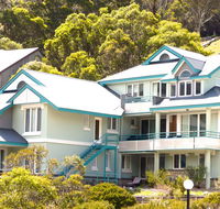 Aspect 2 - Redcliffe Tourism