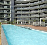 Astra Apartments Canberra - Manhattan - Redcliffe Tourism
