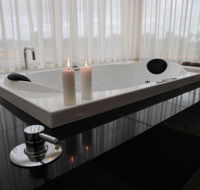 Aurora Cottages Bush Retreat - Redcliffe Tourism