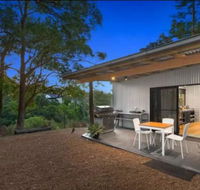 Avoca Beach and Bush - Redcliffe Tourism