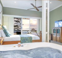 Avocado Sunset Bed  Breakfast - Redcliffe Tourism