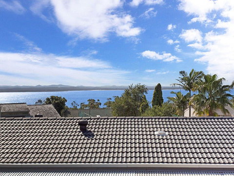 Away @ Nelson Bay, 29 Wollomi Ave - Incredible Water Views, Pet Friendly, WIFI & Aircon - Redcliffe Tourism 1