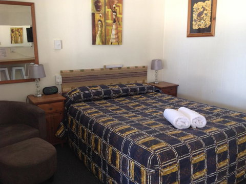 Ayr Max Motel - Redcliffe Tourism 0